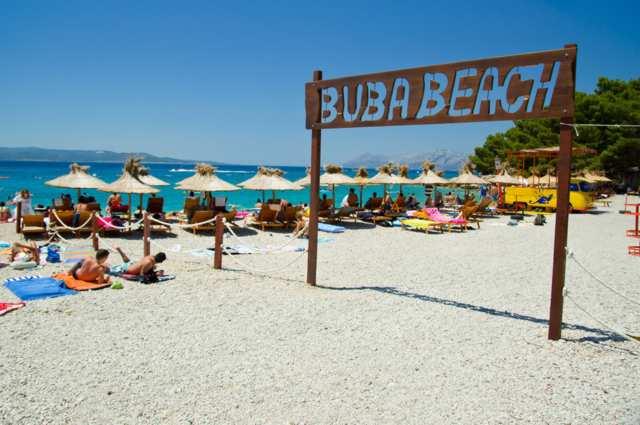 Makarska słynna plaża Buba Beach Bar